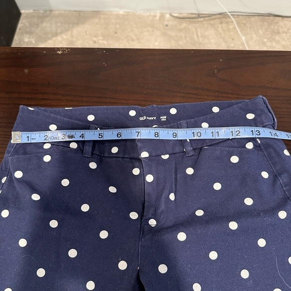 Old Navy Pixie Ankle Pants Women’s Sz 4 | Navy Blue White Polka Dot - Picture 4 of 7